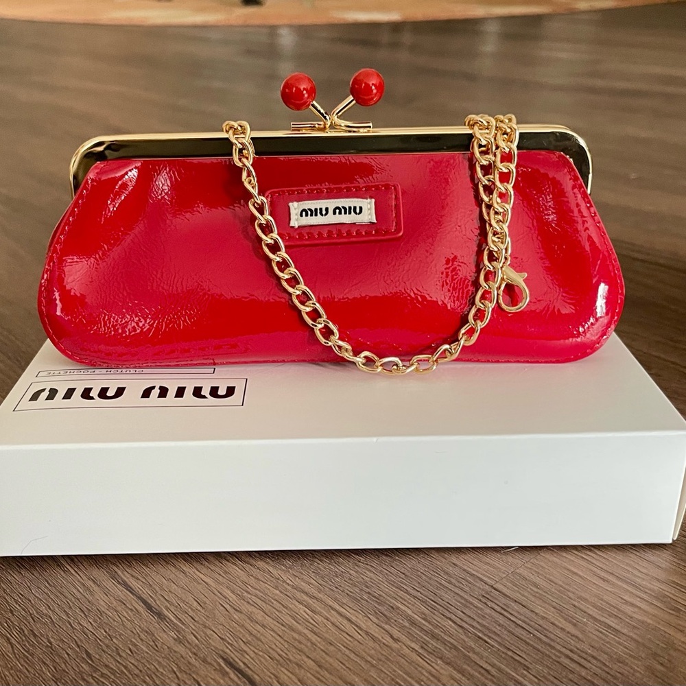 Miu Miu Red patten Cosmetic Pouch/Clutch with Chain Conversion New - Picture 2 of 7